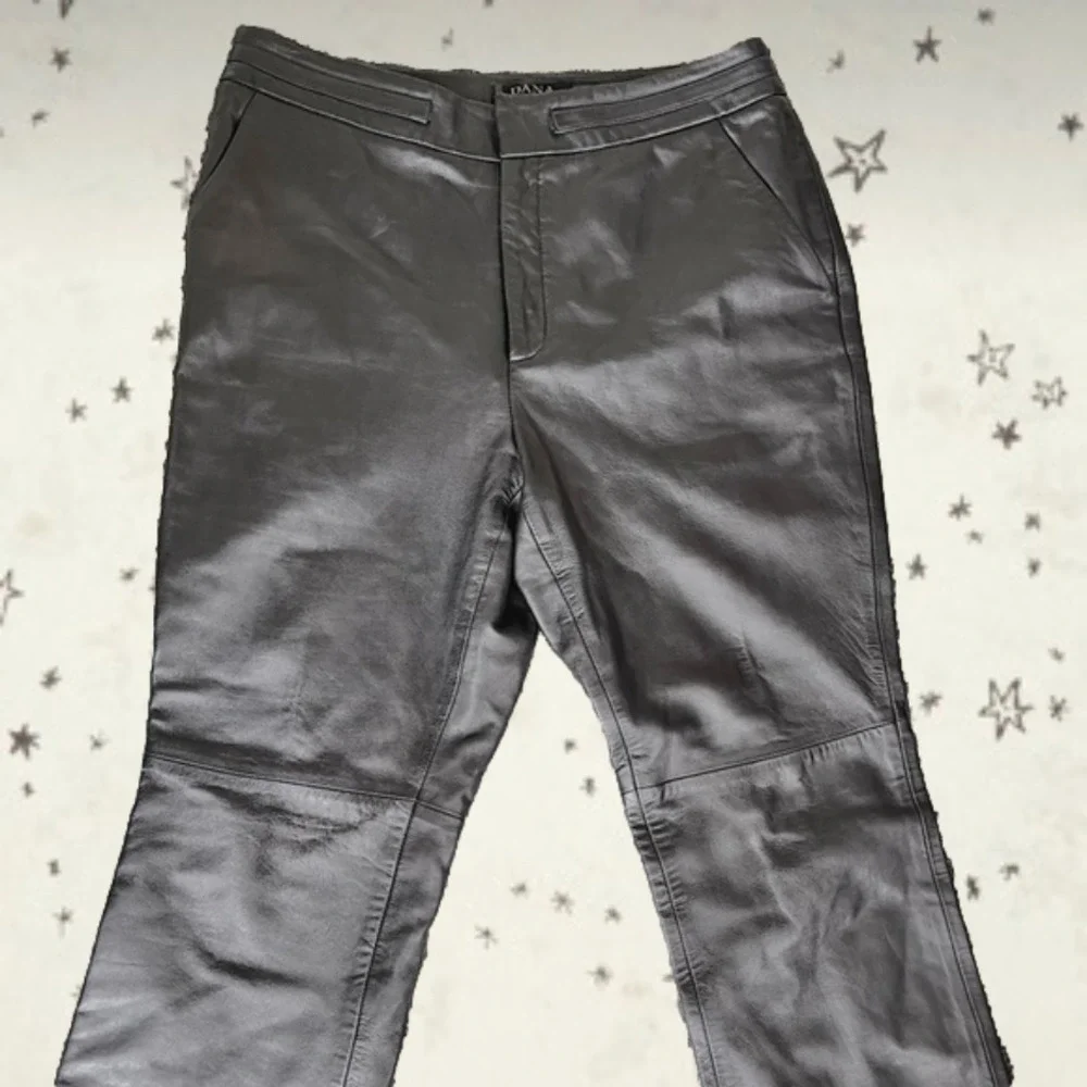 VTG Black Lambskin Leather Charlotte Straight Leg Pants: Size 8P - Picture 3 of 5